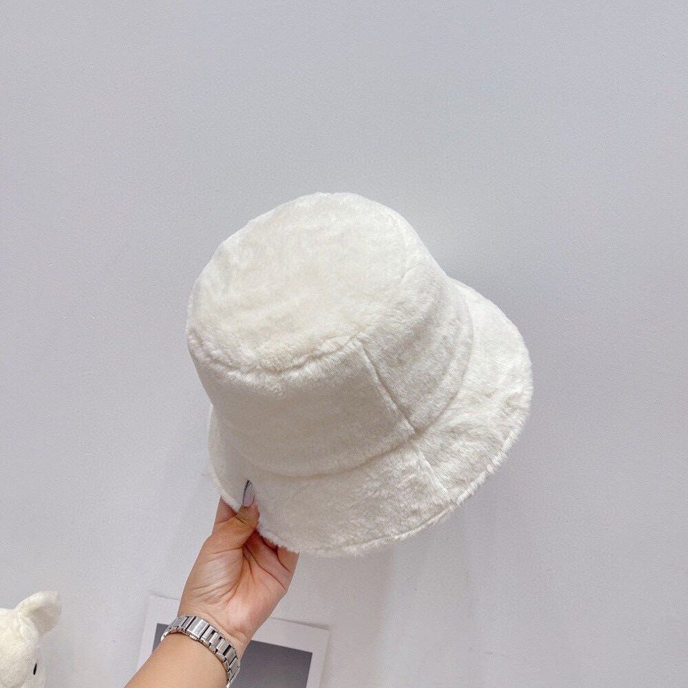 Balenciaga Faux Fur Bucket Hat in White - Picture 3 of 9